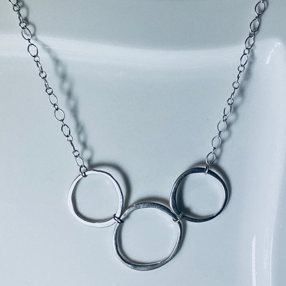 Geo Circle Necklace